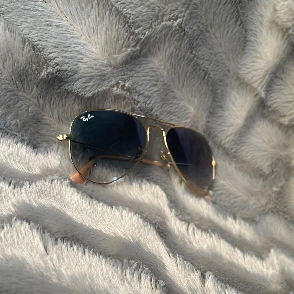 Ray-Ban Gold Frame Sunglasses with Blue Lenses - Picture 6 of 8